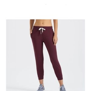 Vuori Performance Joggers